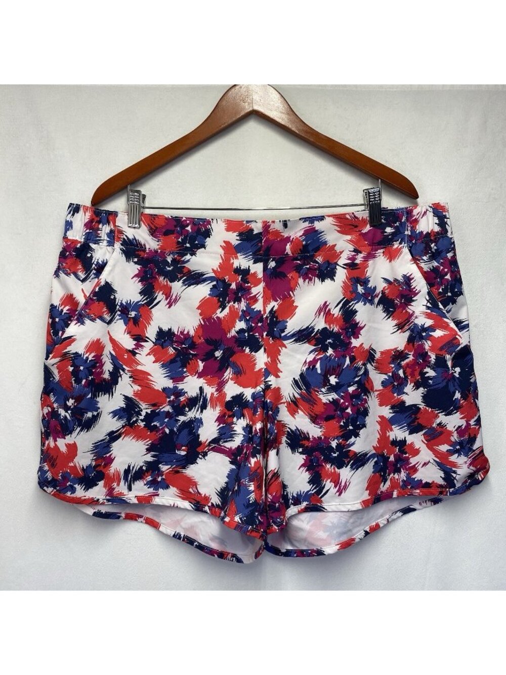 Columbia Summerdry Cargo Athletic Shorts Women XXL Abstract Floral Multicolor
